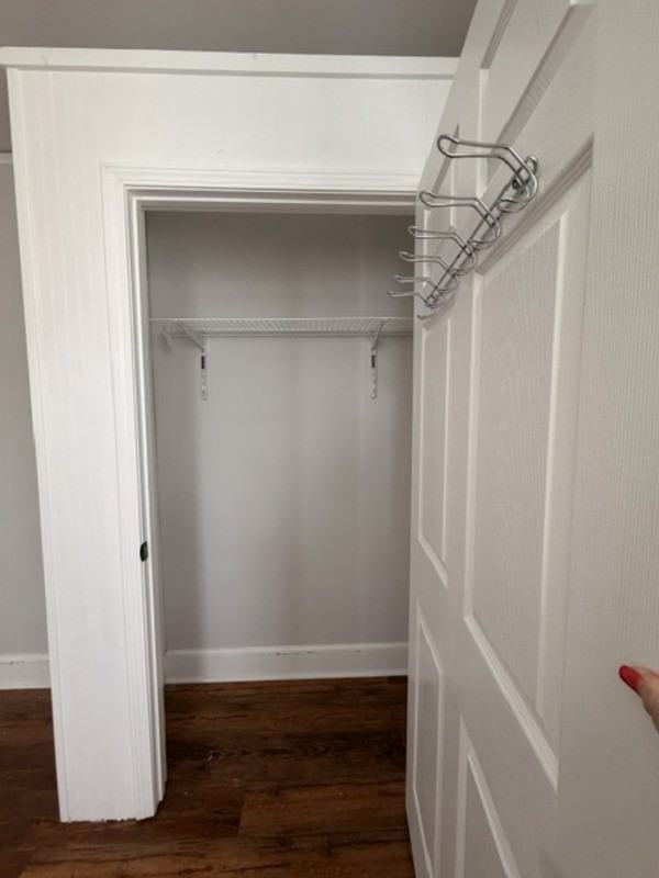 504 1/2 State St - Photo 6 of 16