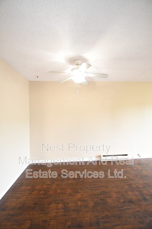 4280 Quentin Ave #304 - Photo 4 of 19