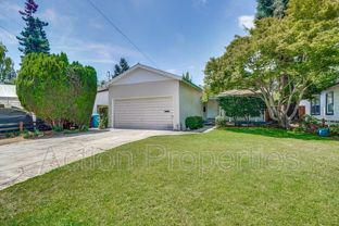 207 Haight St - Photo 1 of 1
