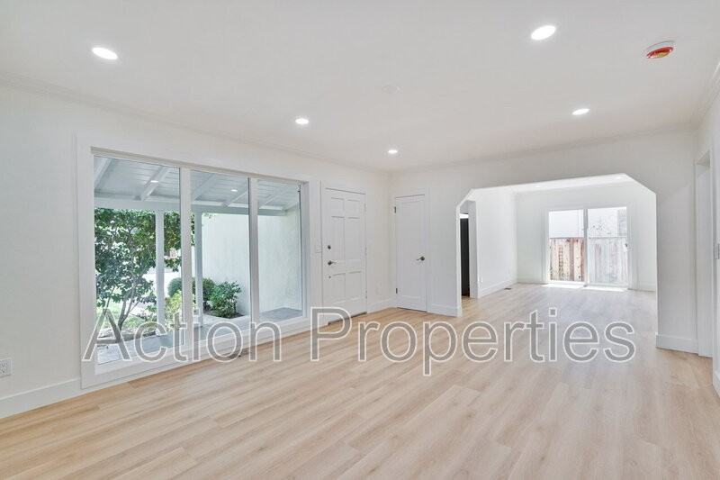 207 Haight St - Photo 4 of 21