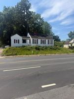 featured image of 1127 West Blvd