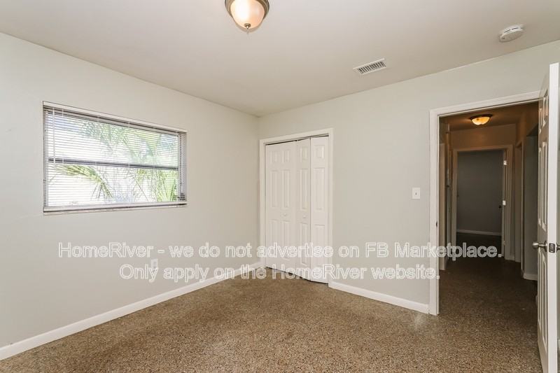 1903 W Spruce St - Photo 7 of 17