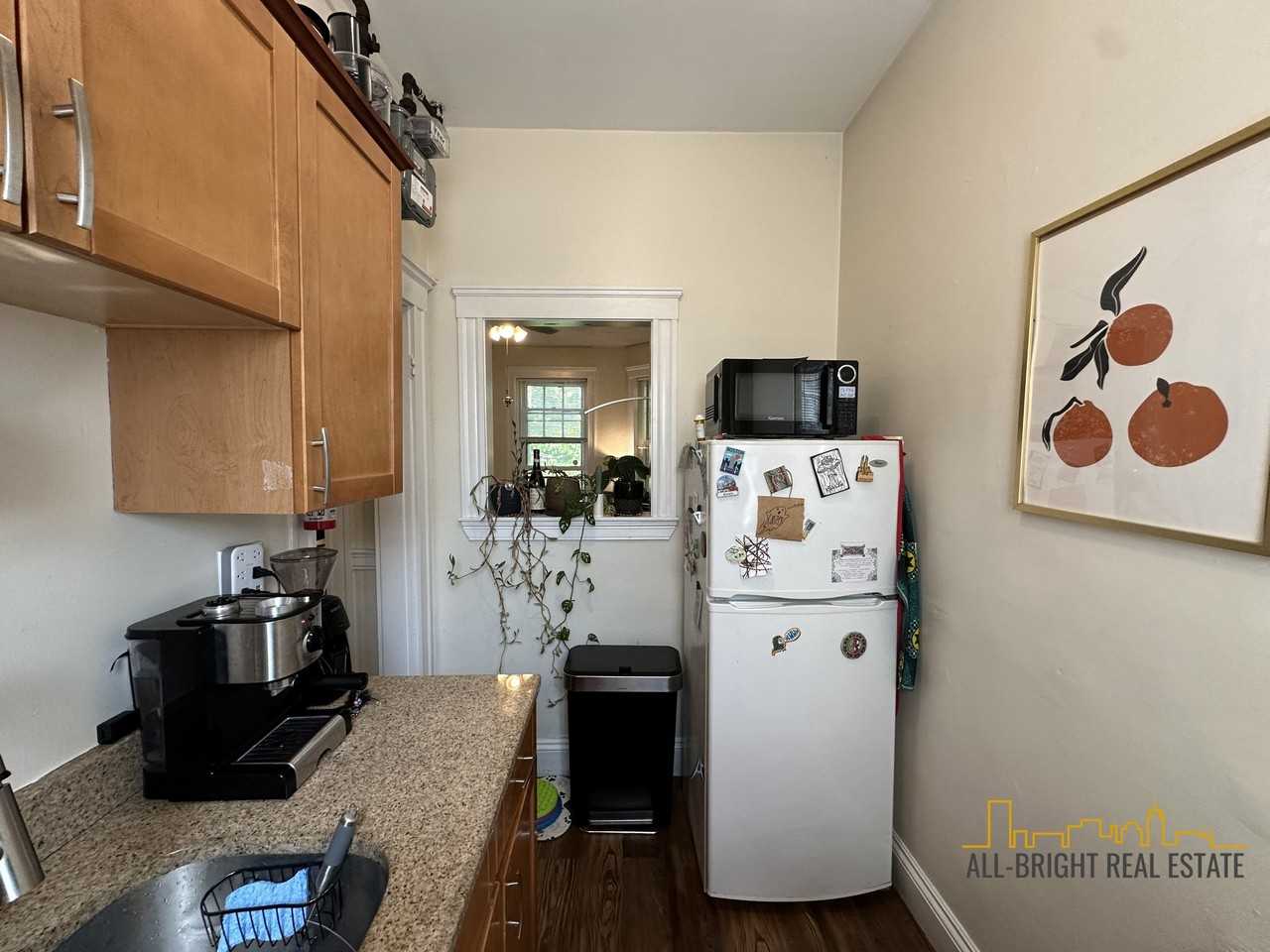 312 Allston St #4 - Photo 3 of 11