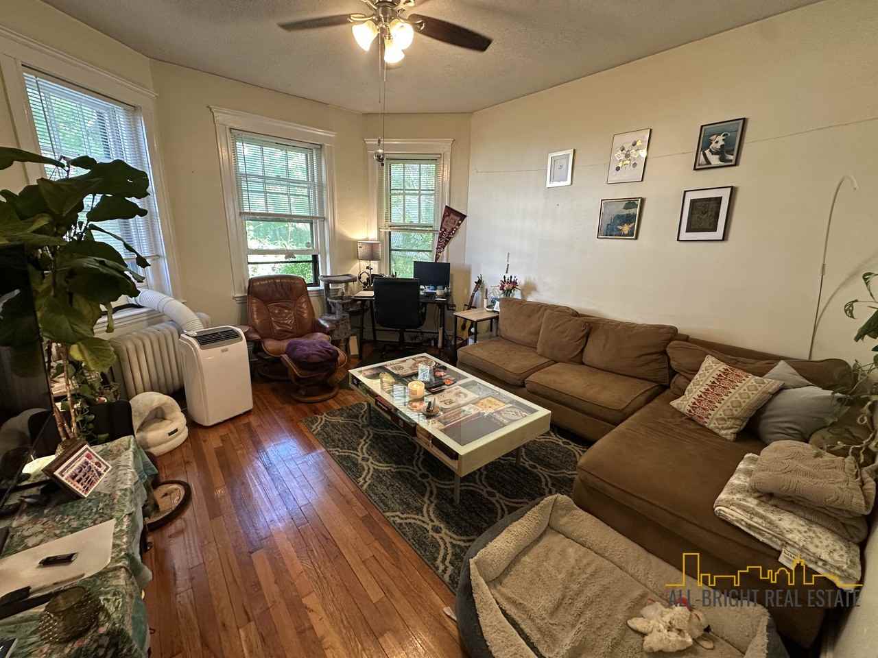 312 Allston St #4 - Photo 4 of 11