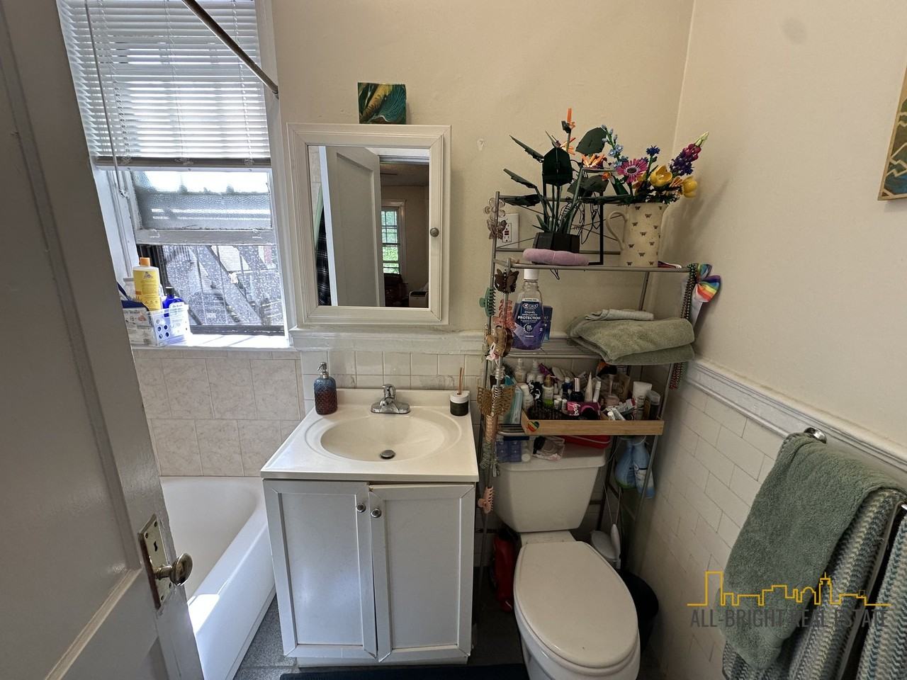 312 Allston St #4 - Photo 5 of 11