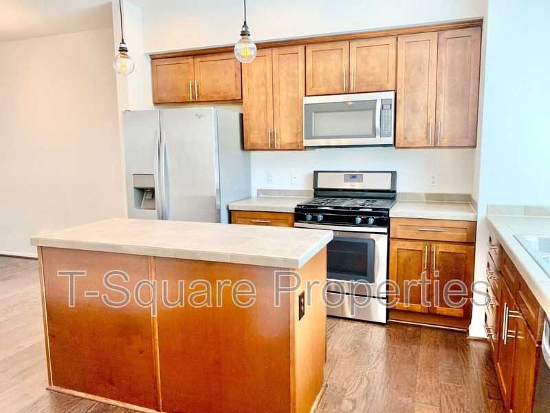 13417 45th Dr Se #2 - Photo 3 of 40