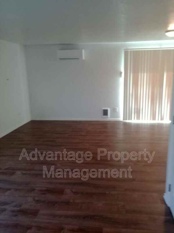 1708 Del Rio Ave Se - Photo 7 of 10