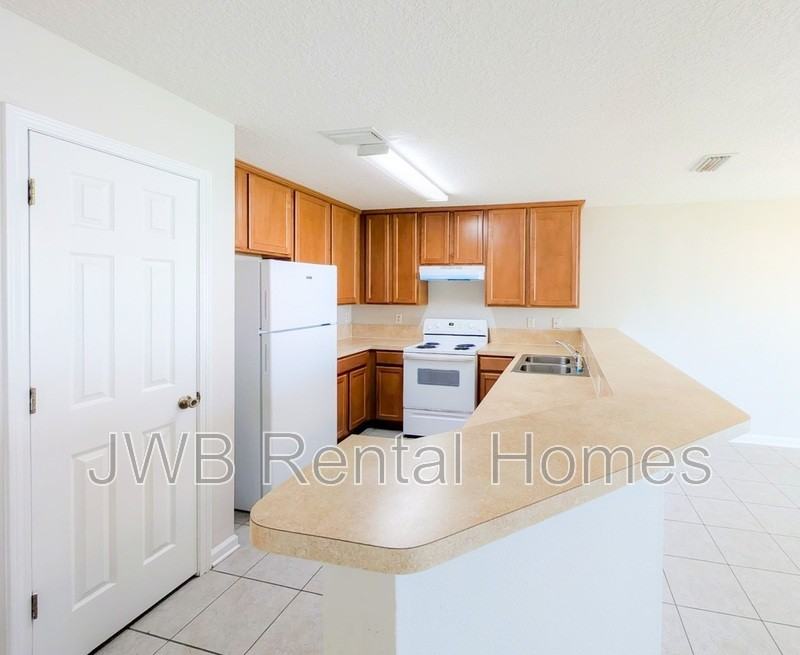 6416 Shortleaf Pl - Photo 2 of 18