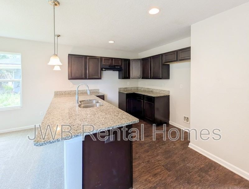 4646 Lenox Ave - Photo 2 of 16