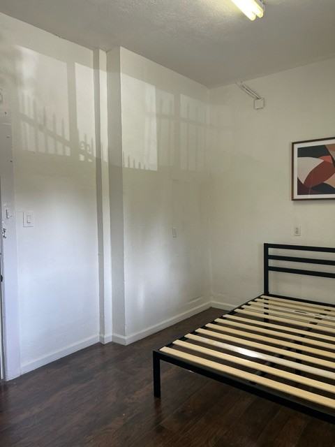 404 N 5th St #9 - Photo 2 of 13