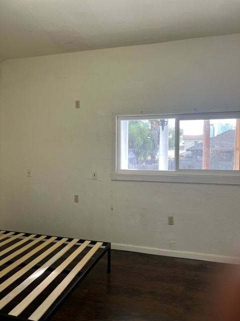404 N 5th St #9 - Photo 7 of 13