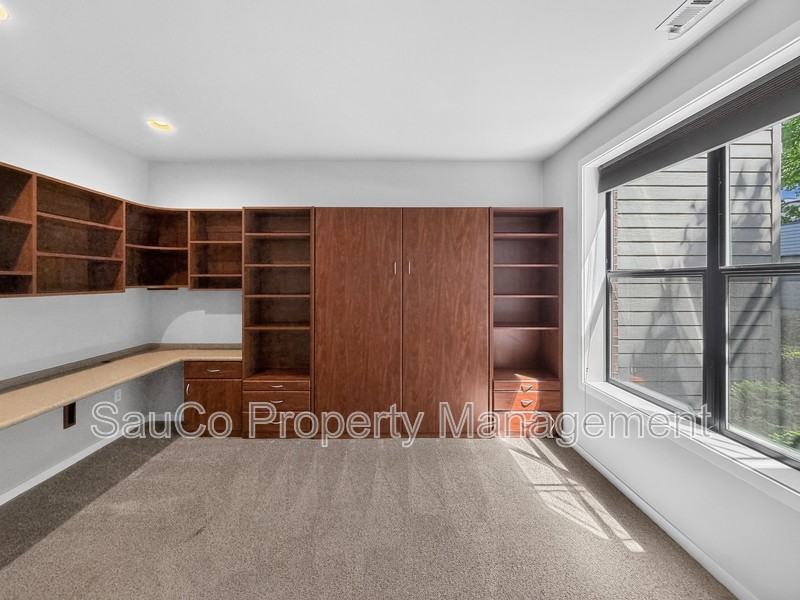 1420 Nw 20th Ave #503 - Photo 4 of 35