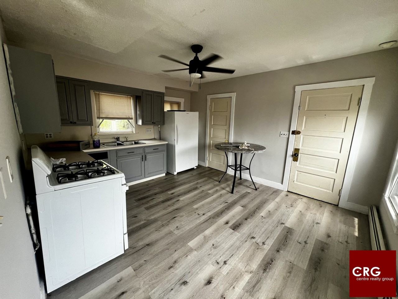 49 Arlington St #2 - Photo 3 of 29
