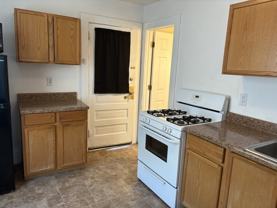 910 Rood Ave - Photo 1 of 1