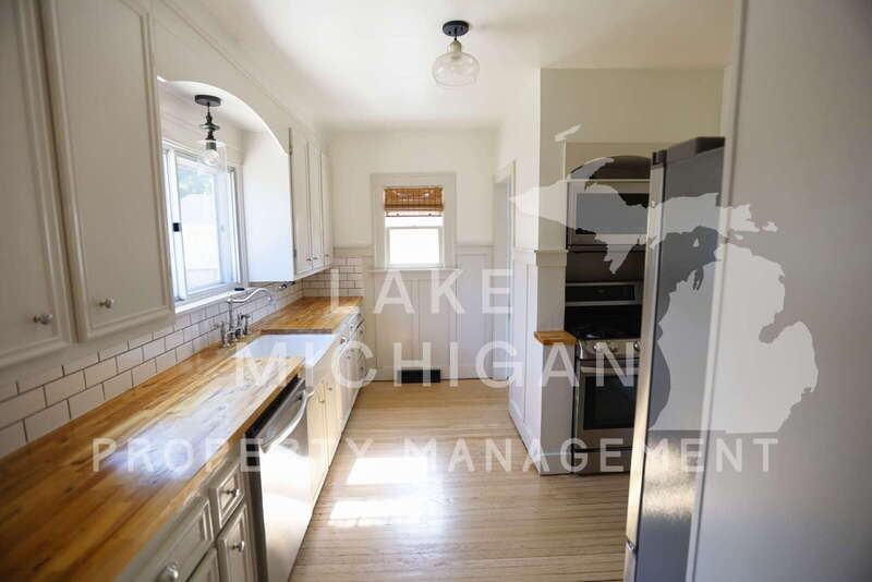 533 E Central Ave - Photo 2 of 15