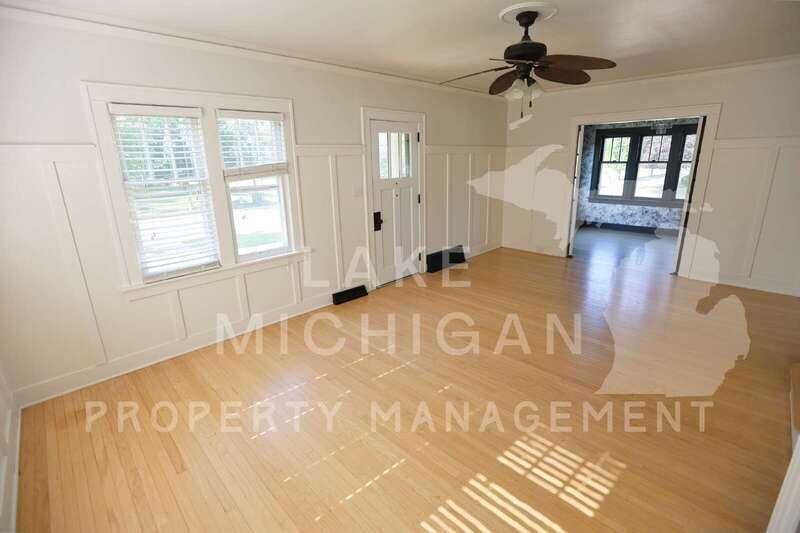 533 E Central Ave - Photo 5 of 15