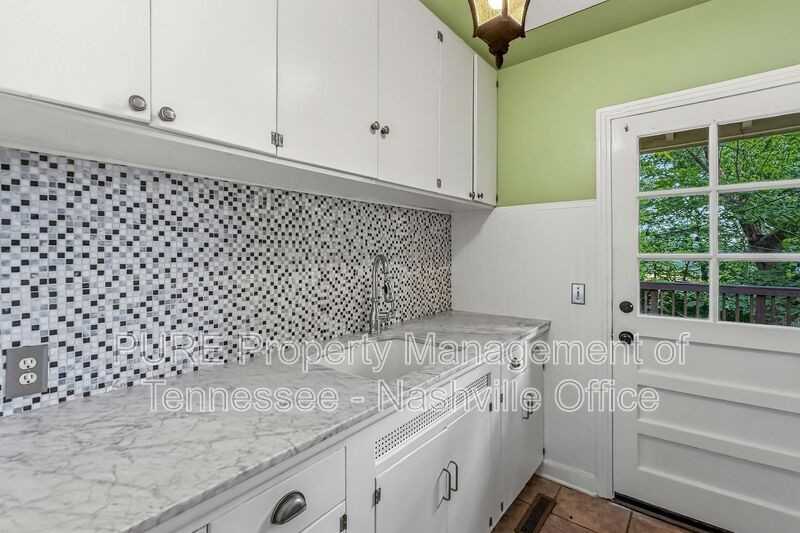 5655 Kendall Dr - Photo 4 of 18