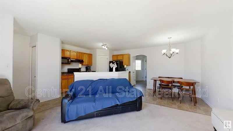 415 Aster Close - Photo 5 of 25