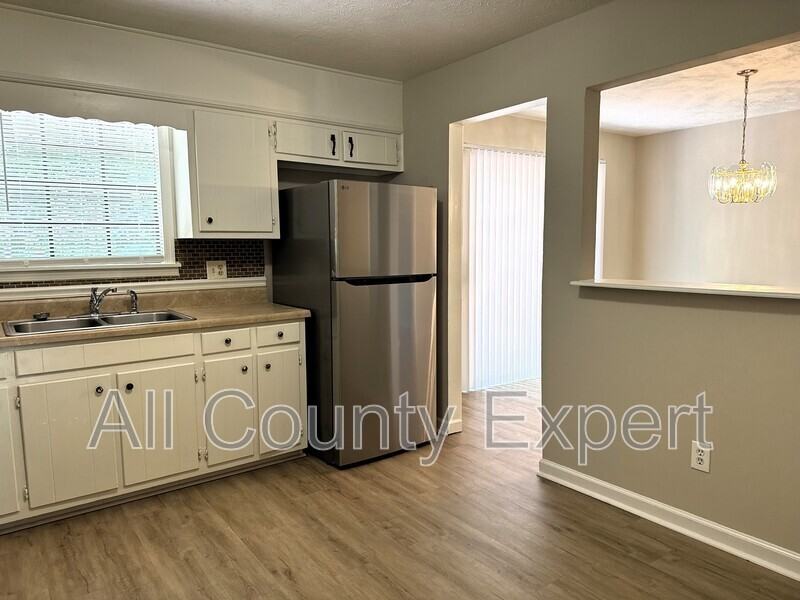 5798 Hilton Ridge Rd - Photo 5 of 24