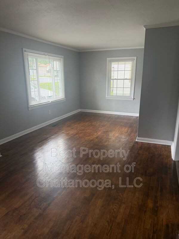 1602 Maxwell Rd - Photo 3 of 12