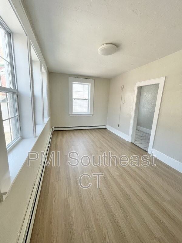 92 Truman St #2