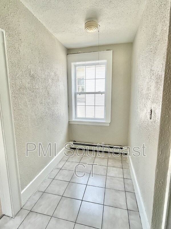 92 Truman St #2 - Photo 3 of 8