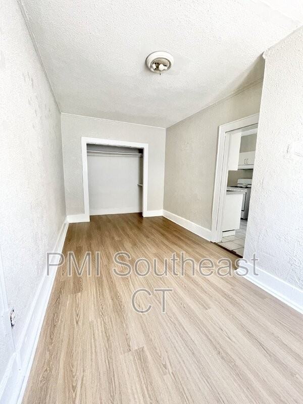 92 Truman St #2 - Photo 7 of 8