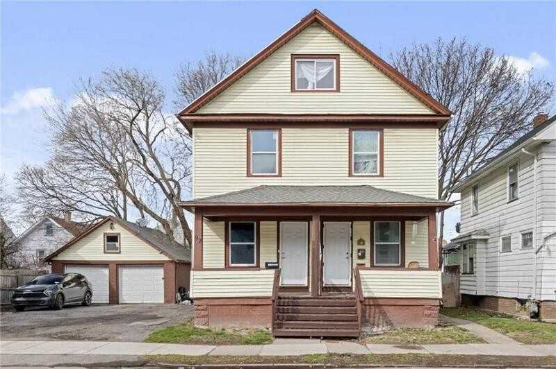 94 Warsaw St