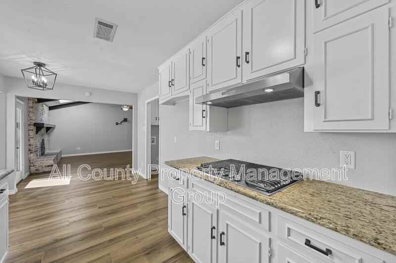 3108 Shady Brook Dr - Photo 7 of 22