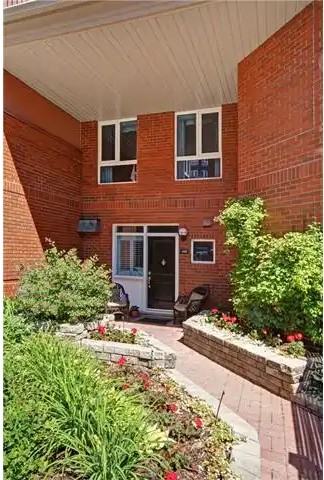 400 Eau Claire Ave Sw #6201 - Photo 2 of 8