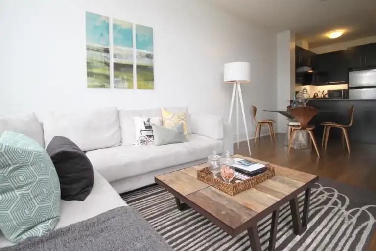 233 South Park Rd #1106 - Photo 5 of 7