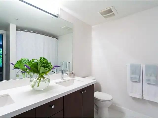 233 South Park Rd #1106 - Photo 7 of 7