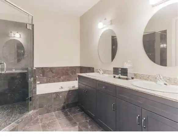 223 Erb St W #808 - Photo 6 of 8