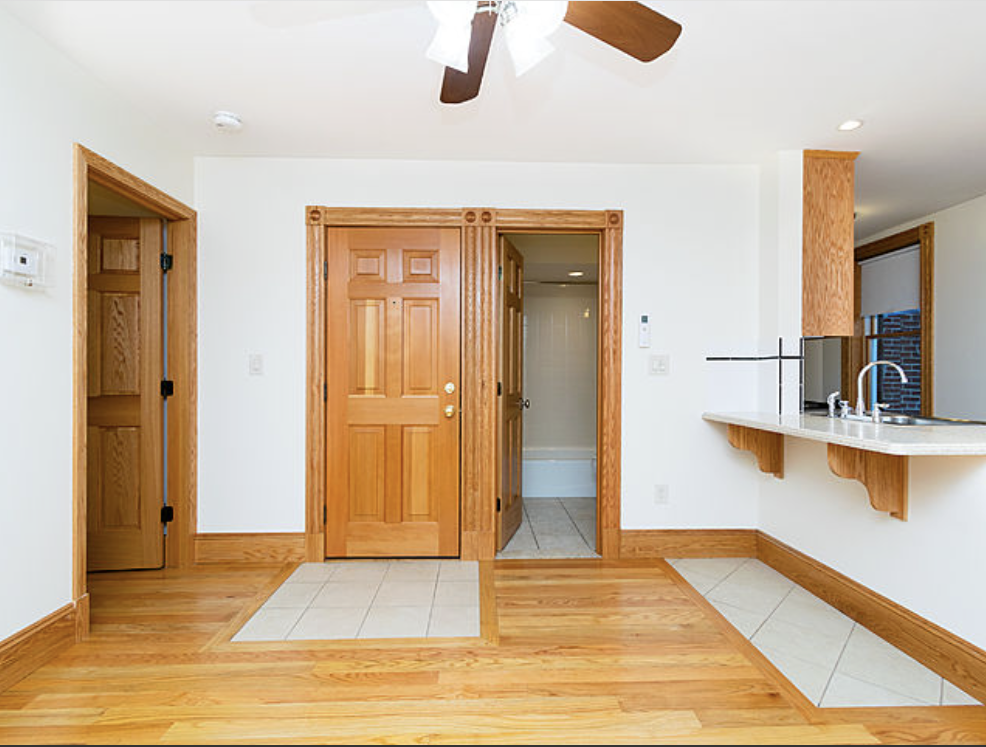 29 Phillips St #1 - Photo 2 of 5