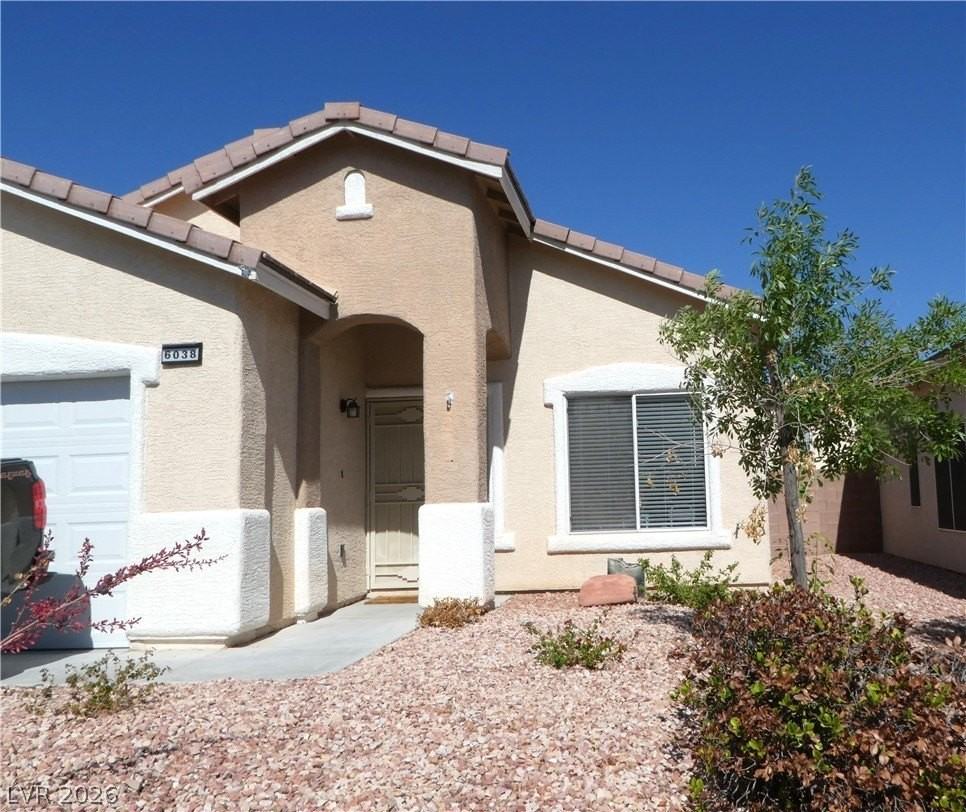 6038 Blue Autumn St - Photo 2 of 42