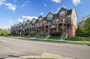 featured image of 2924 Barclay Way