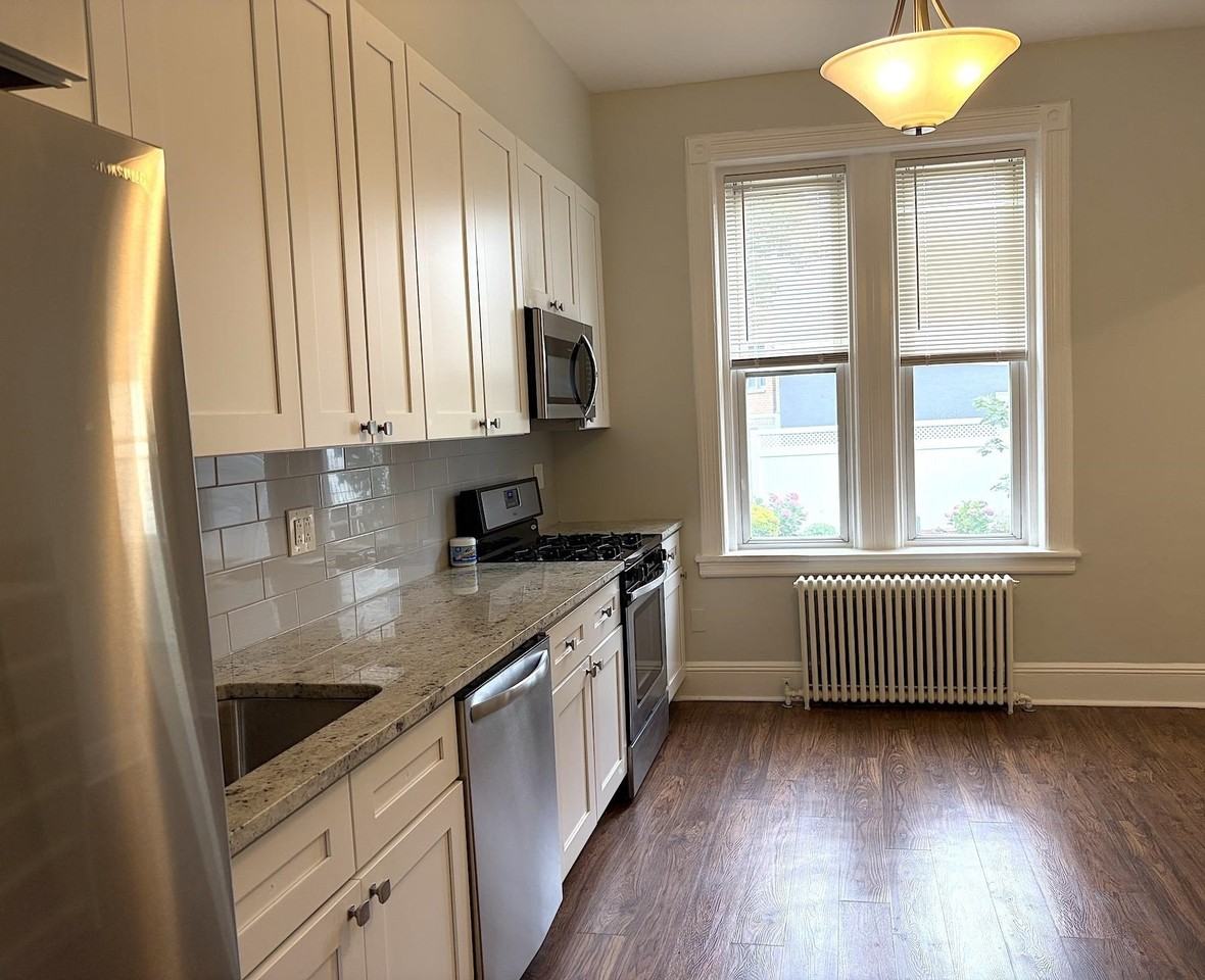 111 Maple St #1 - Photo 3 of 14