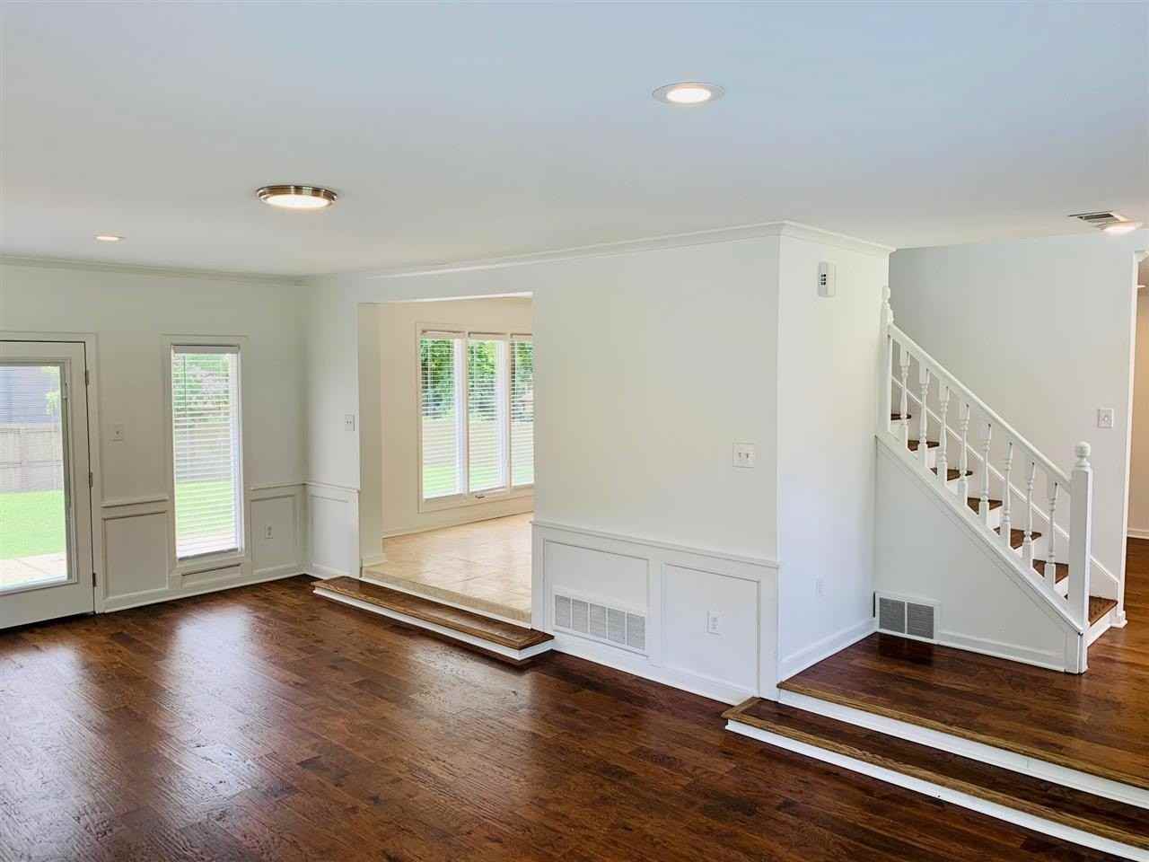 8935 Enton Cv - Photo 5 of 25