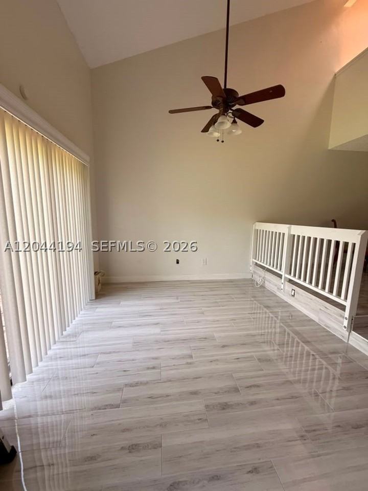 4182 S Pine Island Rd - Photo 5 of 24