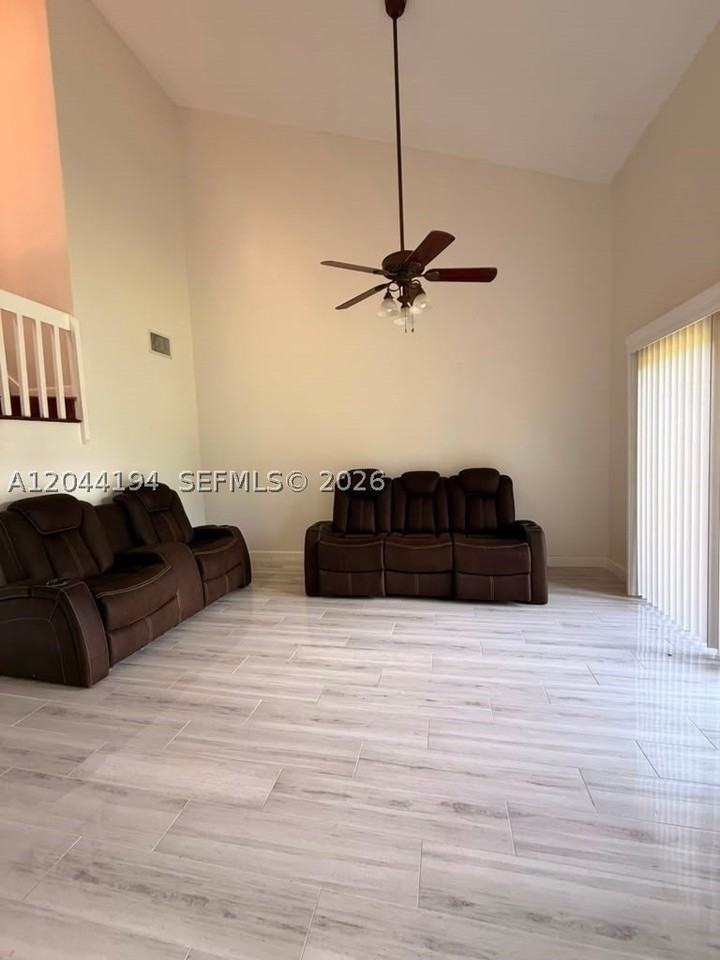 4182 S Pine Island Rd - Photo 6 of 24