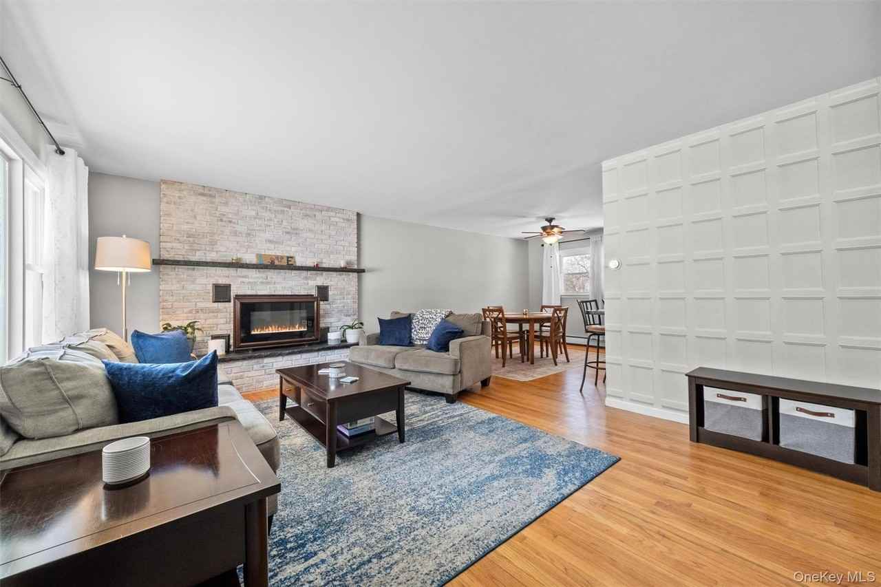 4 South Ct - Photo 4 of 25