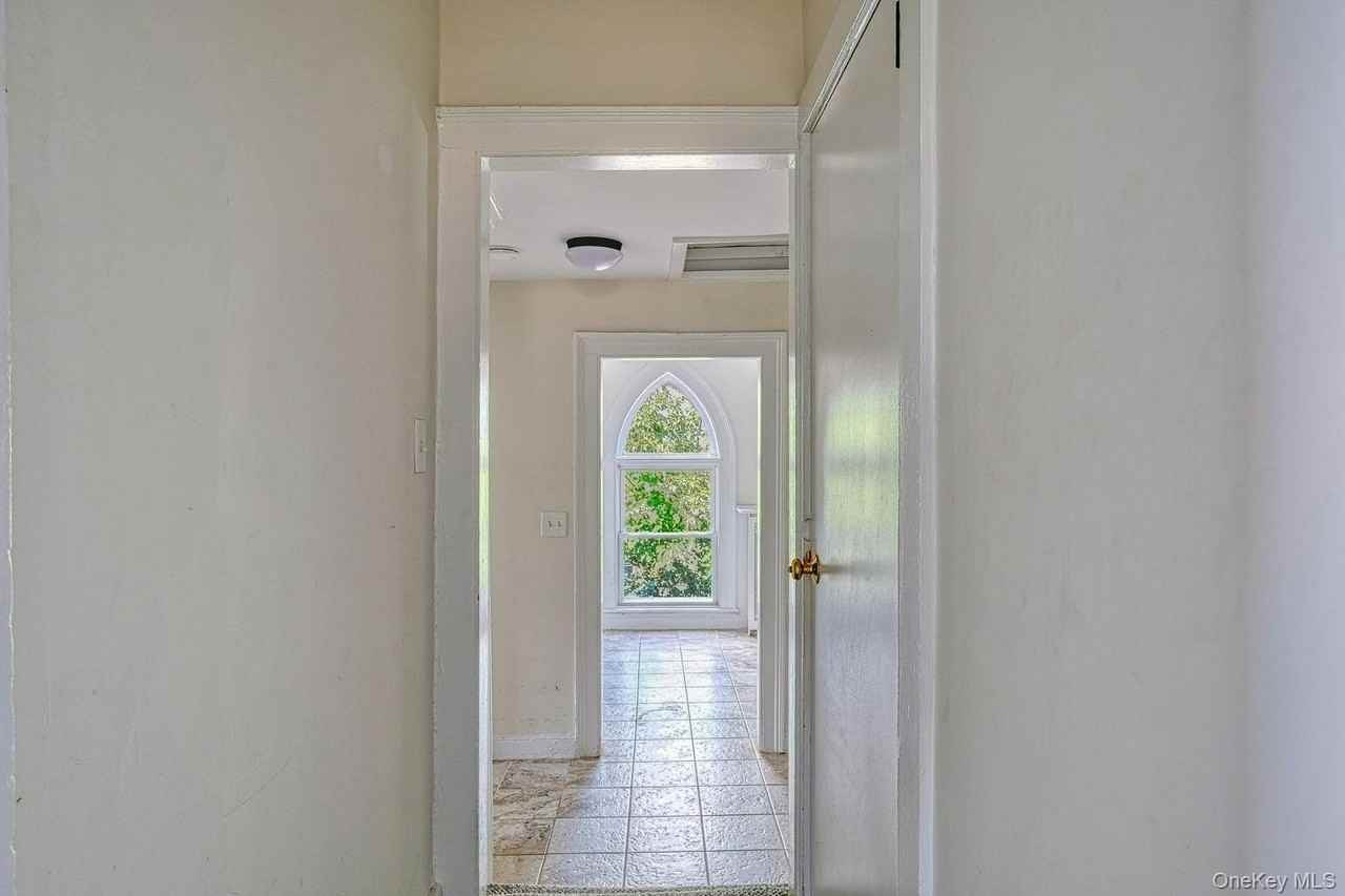 146 Main St #2 - Photo 2 of 6