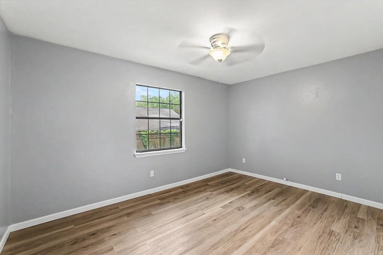1562 Spruce Wood Trl - Photo 2 of 22