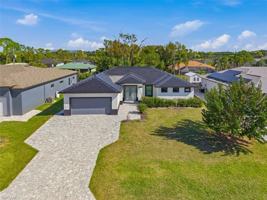 featured image of 4618 Catalina Ln