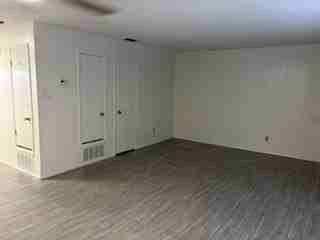 3442 State St #B - Photo 3 of 17