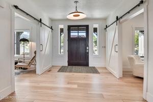 featured image of 535 Trailridge Dr