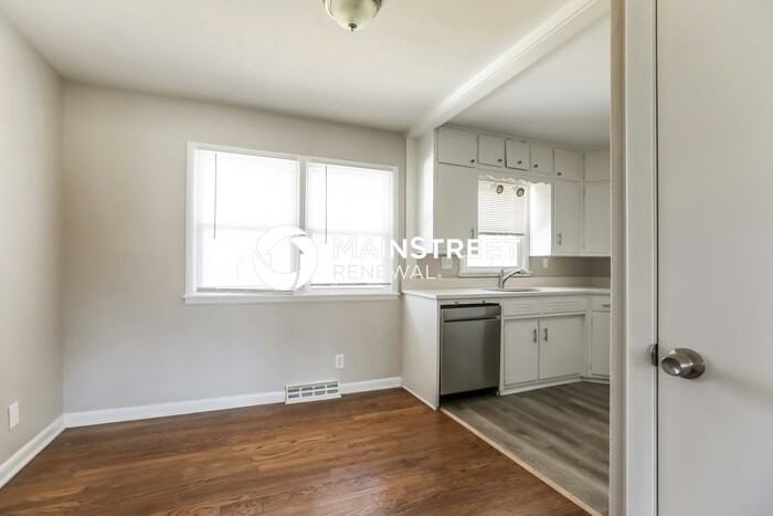 13000 E 54th St - Photo 5 of 17