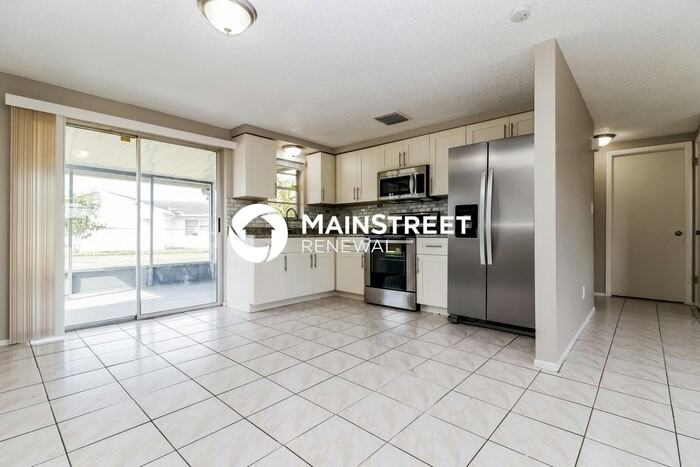 2115 Harrison Dr - Photo 5 of 15