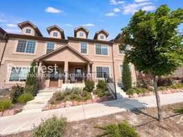 featured image of 1842 Springs Vista St