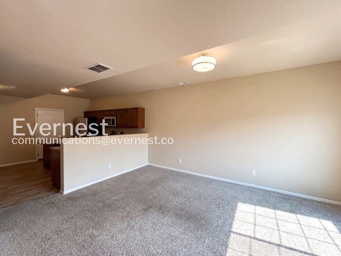 1842 Springs Vista St - Photo 5 of 25